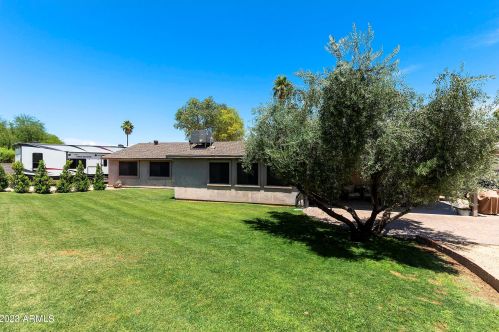 15846 19th St, Phoenix, AZ 85022-3304