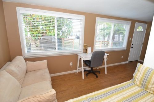 1160 Grand Ave, San Diego CA 92109-4272 exterior