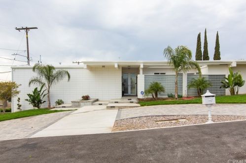 3041 Riverside Ter, Chino CA  91710-2965 exterior