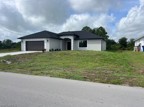 2703 6th St, Lehigh Acres FL  33976-2565 exterior