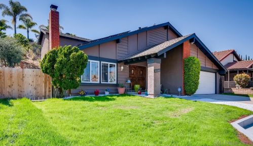 5696 Guincho Rd, San Diego, CA 92124-1205