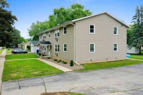135 Alvina St, Green Bay, WI 54303-2449