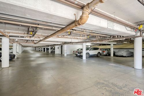 4445 Cartwright Ave, North Hollywood CA  91602-2304 exterior