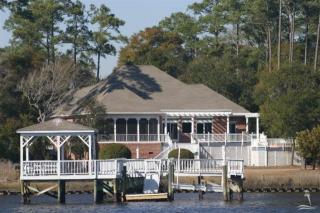 2580 Mariners Way, Oak Island, NC 28461-8591