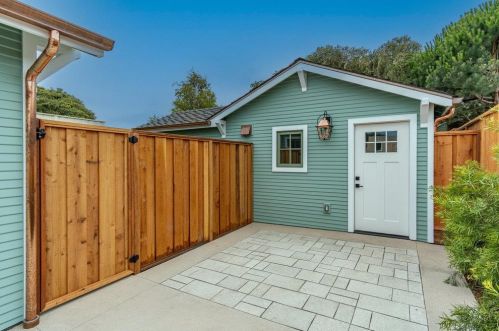 731 Eardley Ave, Del Monte Park CA  93950-4623 exterior