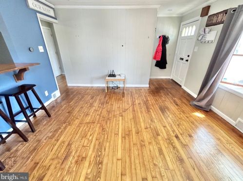 39 3rd St, Florence NJ  08518-2001 exterior