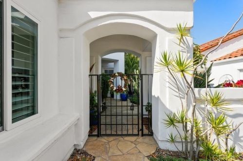 4104 Andros Way, Oceanside, CA 92056-7401