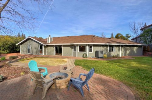 110 Spring Water Way, Folsom CA  95630-2073 exterior