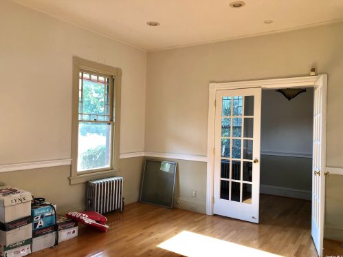 921 Hawkins Ave, Lake Grove NY 11755-1627 exterior