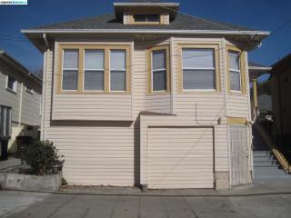 2390 22nd St, Oakland, CA 94601-1241