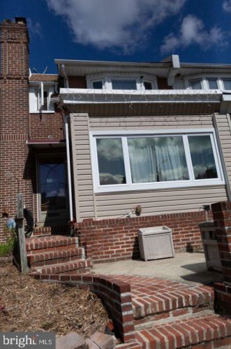 6617 Lotus Rd, Philadelphia, PA 19151-2345