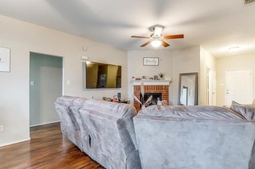 4561 Wheatland Dr, Fort Worth TX  76179-5082 exterior