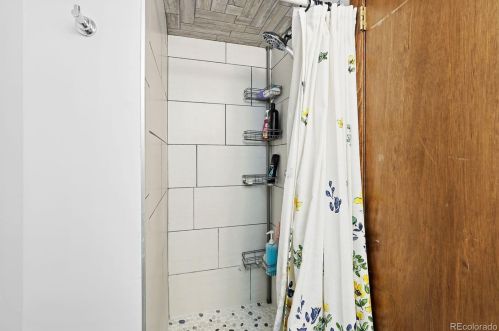 2684 Lima St, Denver CO  80014-1764 exterior