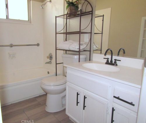 16688 Zenda St, Victorville CA  92395-3936 exterior