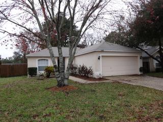 3460 Wentworth Cir, Jacksonville FL  32277-1822 exterior