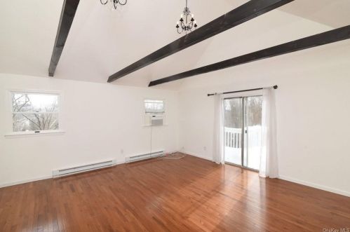 13 Lakeport Dr, Patterson NY  12563-1722 exterior