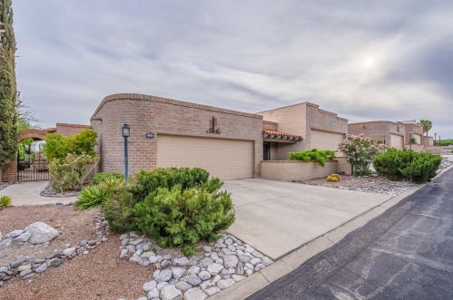 4834 Territory Loop, Tucson AZ 85750-5947 exterior