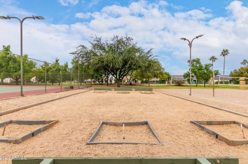 14714 Parkwood Dr, Sun City AZ  85374-4411 exterior