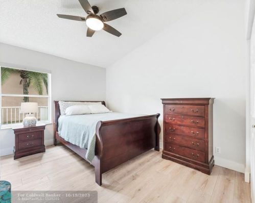 13072 18th Ct, Hollywood FL  33028-2511 exterior