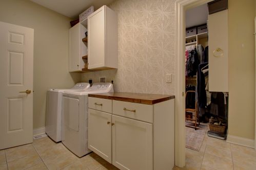 3068 Lyndale Ct, Covington KY  41017-2357 exterior