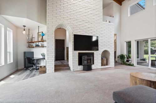 10013 Plaza De Oro Dr, Valley Home CA  95361-9235 exterior