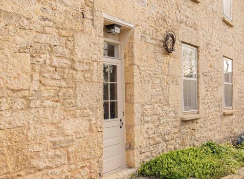 914 Bequette St, Dodgeville WI  53533-1112 exterior