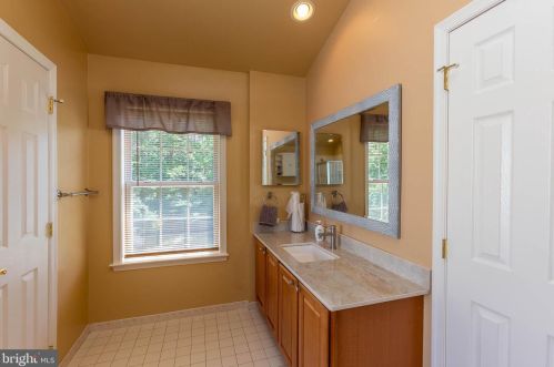 4249 Berkley Ct, Owens VA  22485-5648 exterior