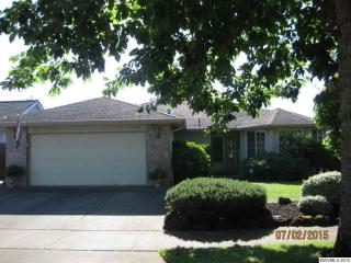 4724 Happy Dr, Salem, OR 97305-2384