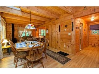 5 Spruce Ave, Gilmanton, NH 03237-5446