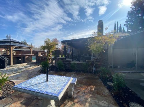 1609 Marty Ct, Modesto CA  95350-0514 exterior