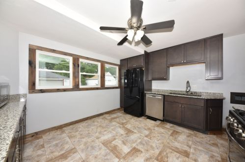 3477 89, Milwaukee WI 53228-1534 exterior