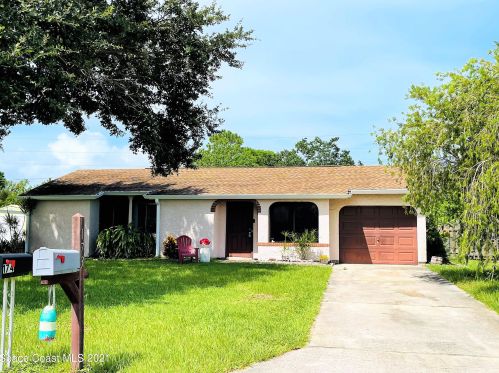 173 Caprona St, Sebastian, FL 32958-5607