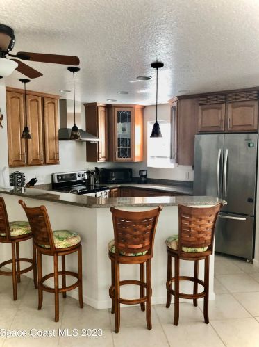614 Plantation Dr, Titusville FL  32780-2591 exterior