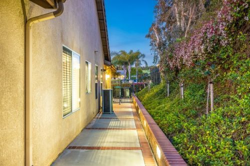 2631 Saddle Ridge Dr, Covina CA  91724-3839 exterior