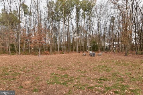 6499 Pleasant Dr, Laurel DE  19956-3298 exterior