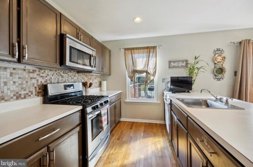 603 Longwood Rd, Collegeville PA  19426-3533 exterior