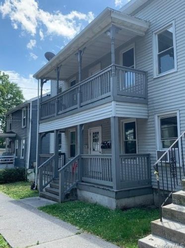 144 Clinton St, Poughkeepsie, NY 12601-2046