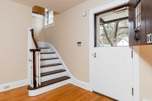 19 Loockerman Ave, Poughkeepsie NY 12601-5026 exterior