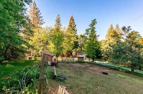 2335 Sliger Mine Rd, Greenwood CA  95635-9605 exterior