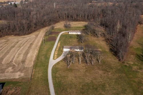 1953 Beaver Run Rd, Hebron, OH 43025-9651