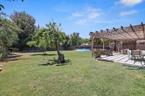 1708 Tulane Dr, Modesto CA  95355-1834 exterior