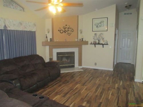 11965 Rocoso Rd, Lakeside, CA 92040-1037