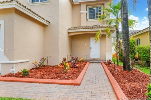 4281 133rd Ln, Hollywood, FL 33027-3135