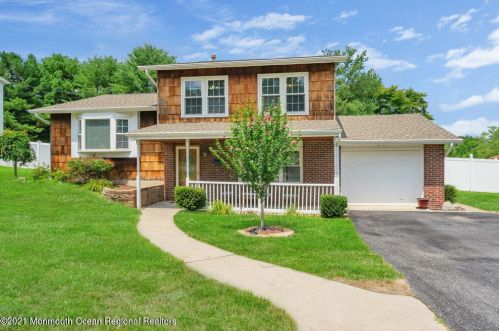 34 Wyoming Dr, Jackson Twp NJ  08527-1544 exterior
