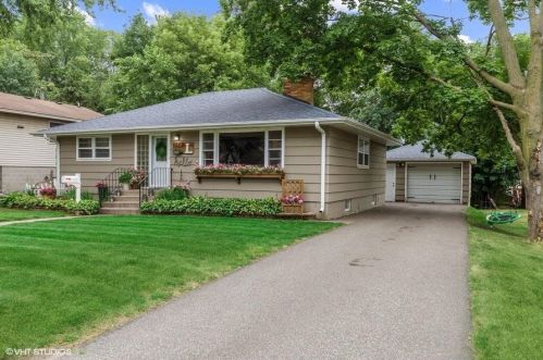 149 19th Ave, South Saint Paul, MN 55075-1845