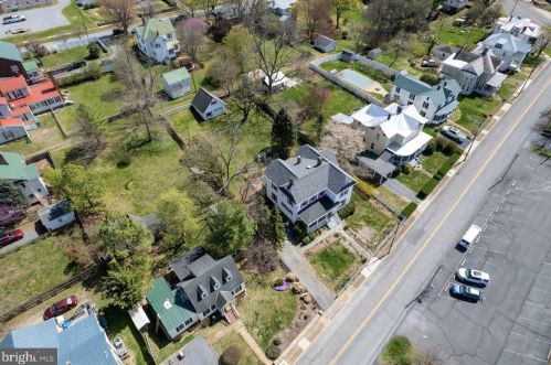 5 Amiss Ave, Richmond National Battlefiel VA  22835-1309 exterior