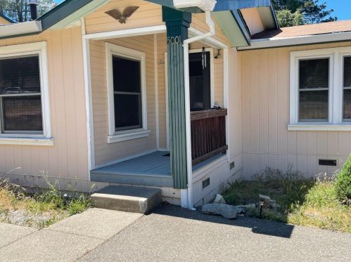 5001 Shooting Star Rd, Pacific House, CA 95726-9447