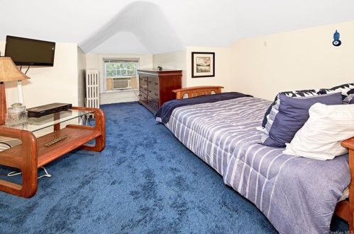 282 Ridgeway, White Plains NY  10605-4113 exterior