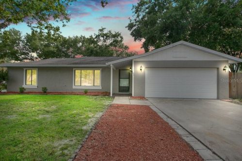 101 Windsong Ct, Lake Mary FL  32746-3330 exterior