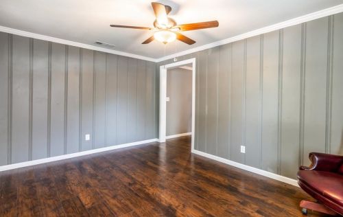 2202 Chestnut Ave, Fort Worth TX  76164-7953 exterior